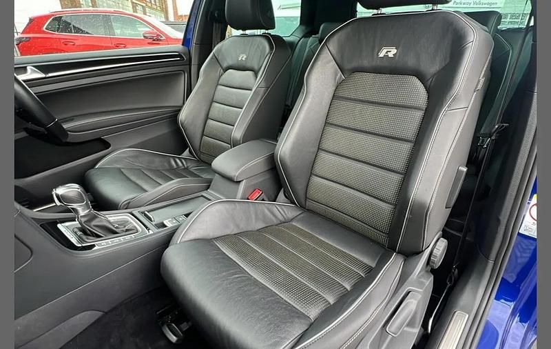 Used VW Golf VII R 296 HP (217 kW) 2019 Blue Hatchback