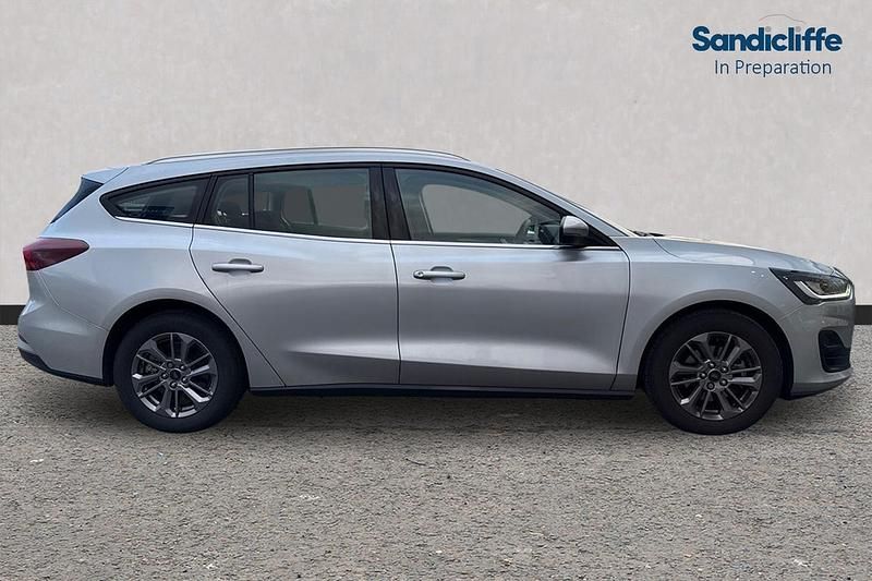 Used Ford Focus Titanium 155 HP (114 kW) 2023 Silver Estate
