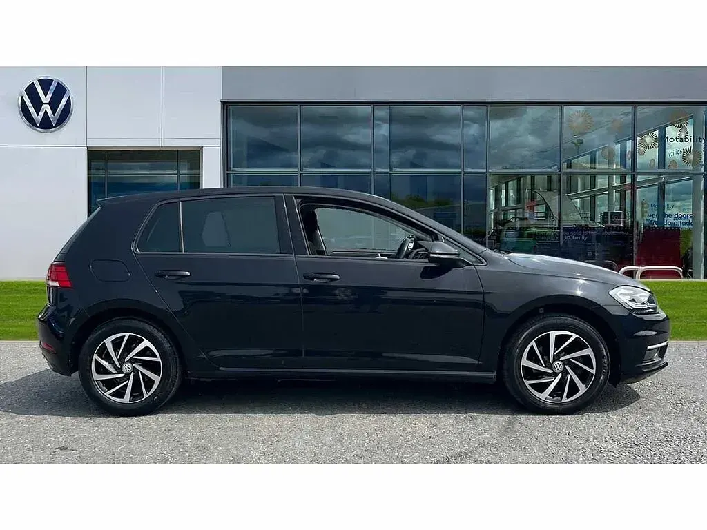 Used VW Golf VII 115 HP (84 kW) 2019