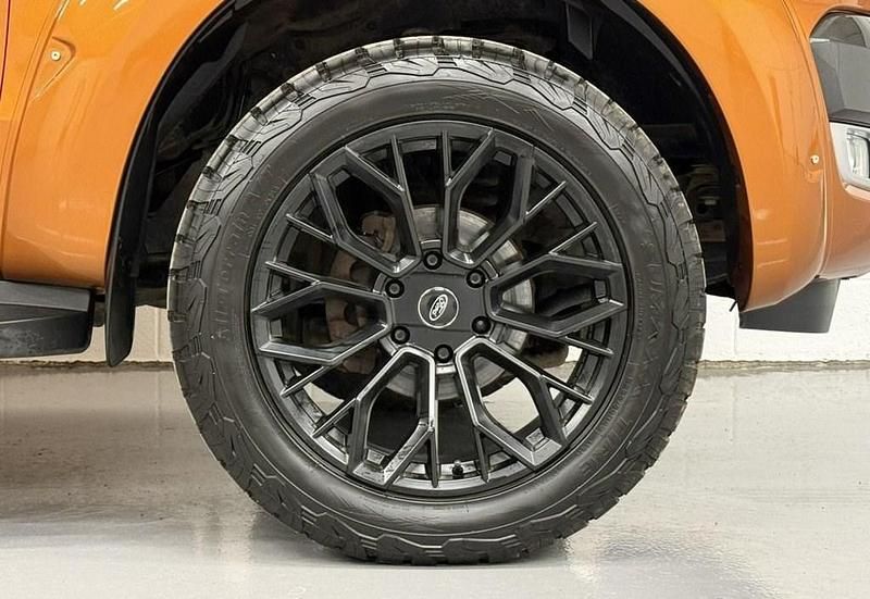 Used Ford Ranger Wildtrack 200 HP (147 kW) 2019 Orange Pickup