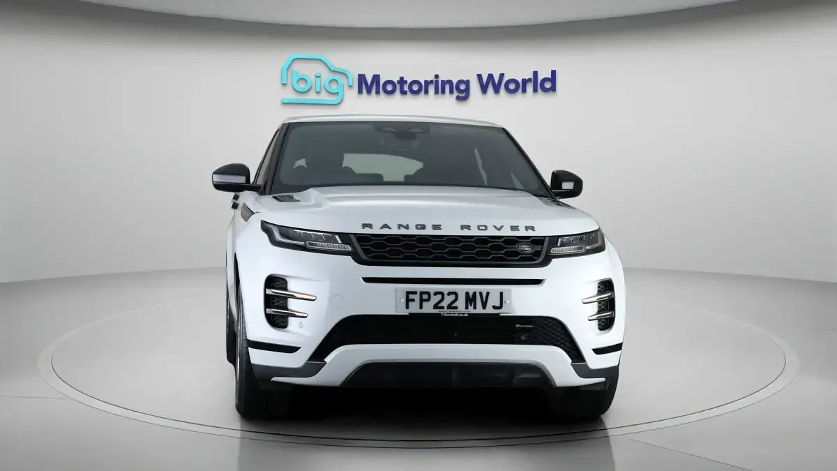 Used Land Rover Range Rover evoque R-Dynamic 207 HP (152 kW) 2022 White SUV