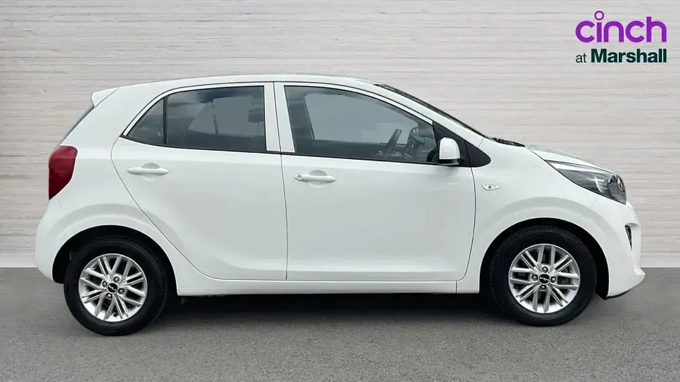 Used Kia Picanto 66 HP (48 kW) 2023 White Hatchback