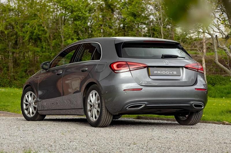 Used Mercedes A180 Executive 116 HP (85 kW) 2018 Grey Hatchback