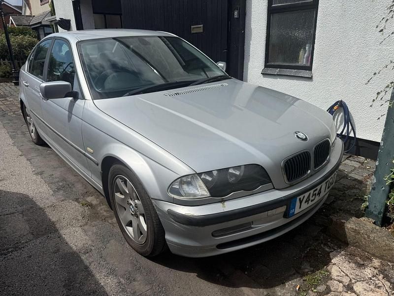 Silver Used 2001 BMW 320 Sedan | £800 - Image 1/4