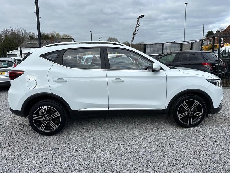 Used MG ZS Exclusive 106 HP (77 kW) 2018 White SUV