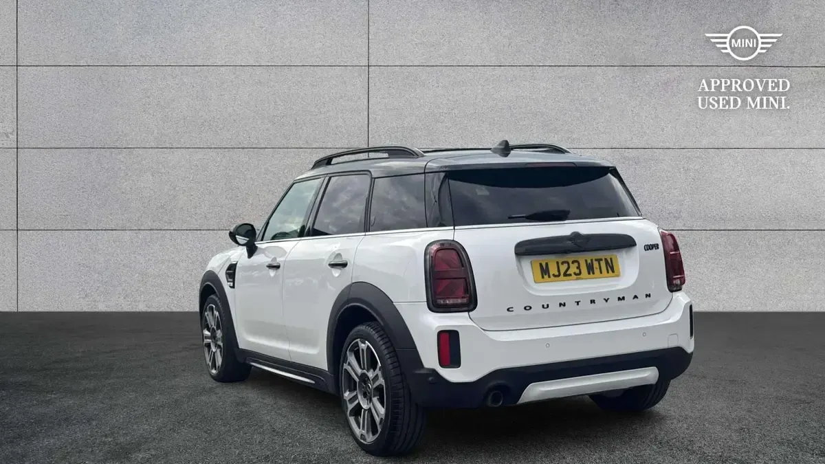 Used Mini Cooper Countryman Exclusive 134 HP (98 kW) 2023 White SUV