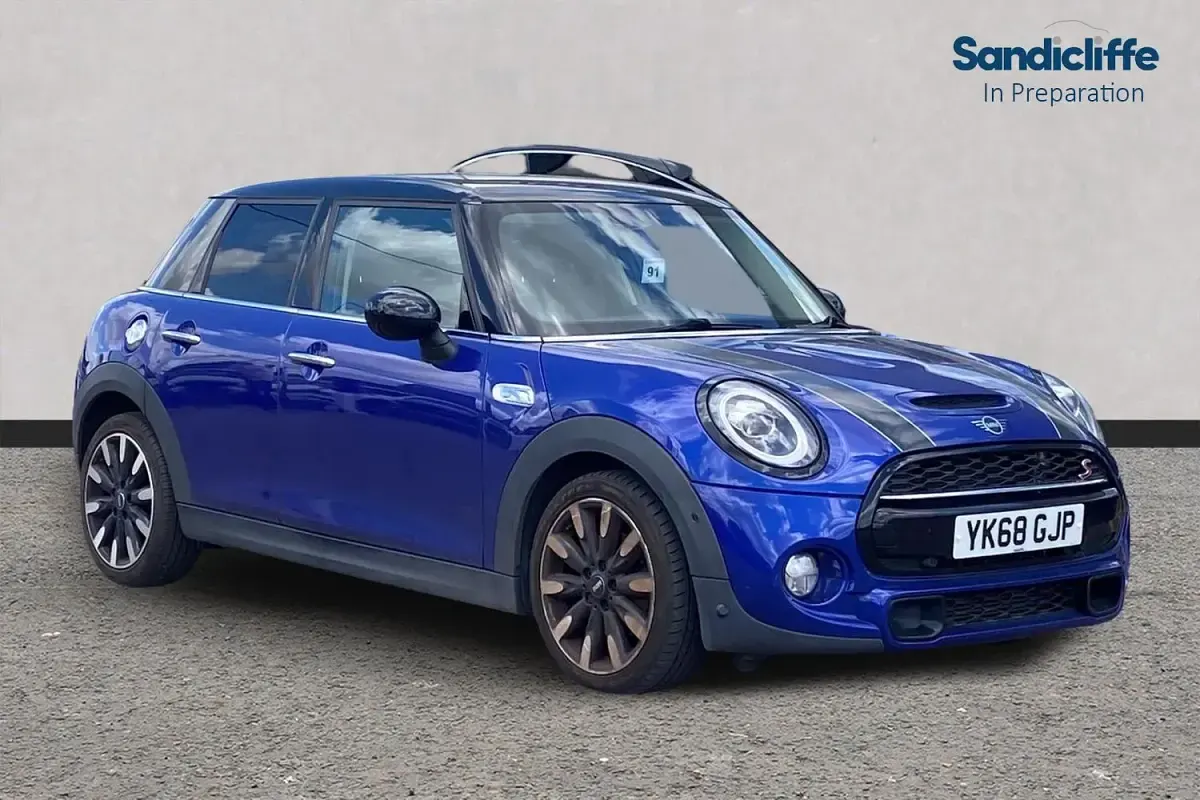 Used Mini Cooper S Exclusive 192 HP (141 kW) 2019 Hatchback
