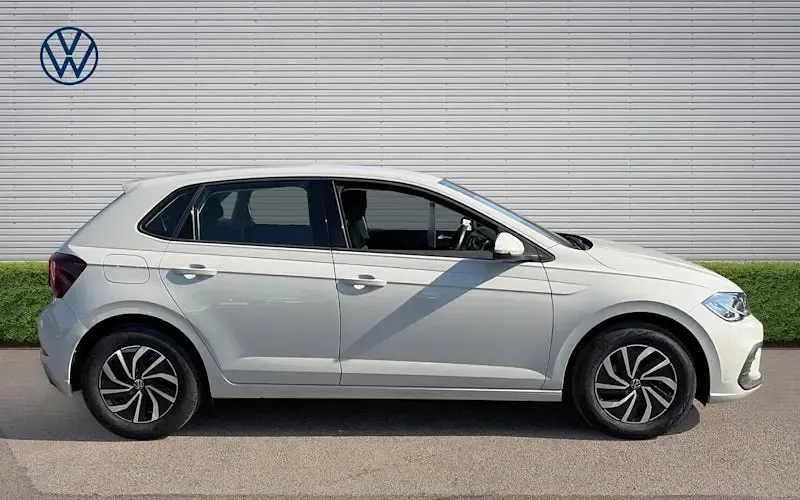 Used VW Polo Life 95 HP (69 kW) 2026 Hatchback