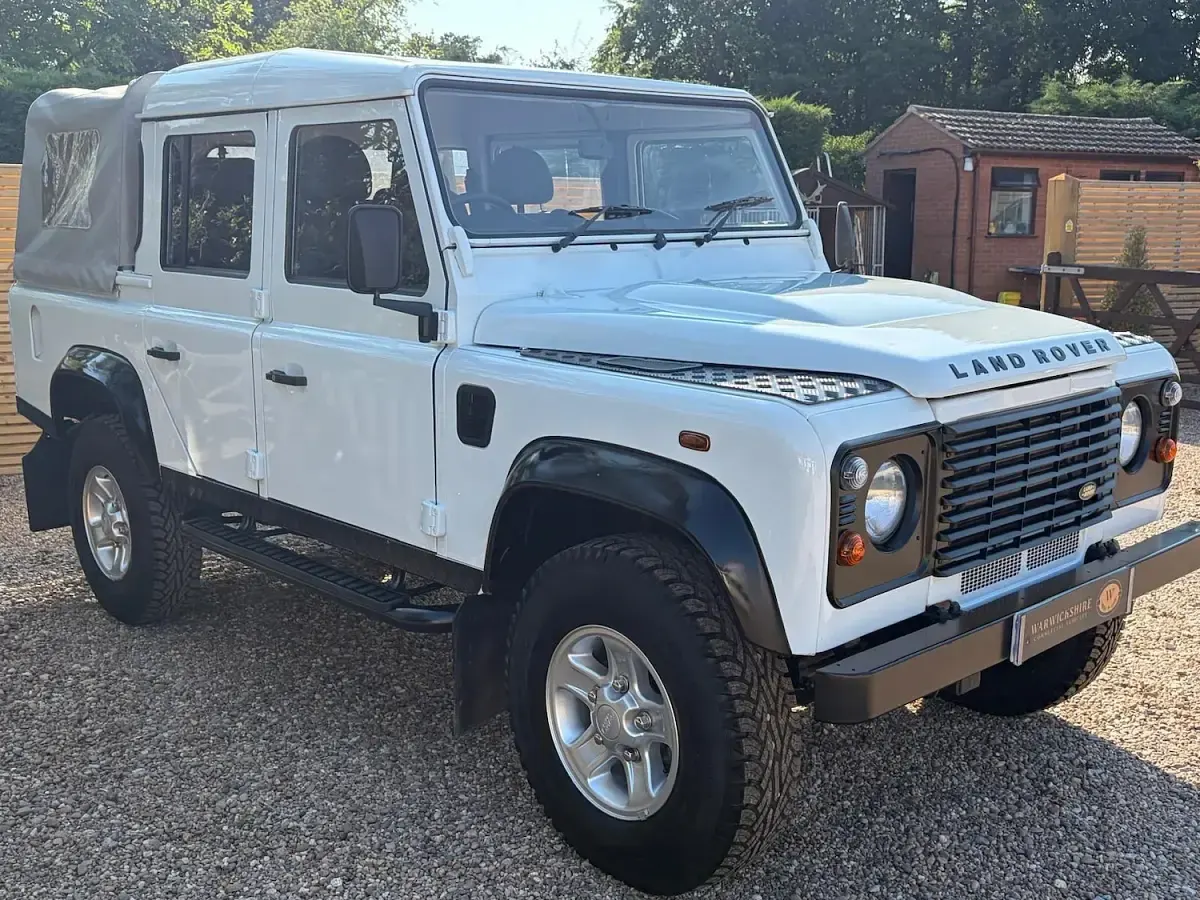 Used Land Rover Defender 2011 White Pickup