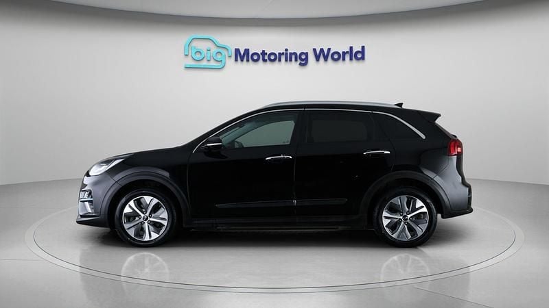 Used Kia e-Niro Plus 147 kW (201 HP) 2022 Black SUV