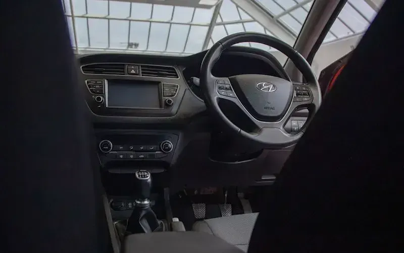Used Hyundai i20 Premium 84 HP (61 kW) 2020 Hatchback