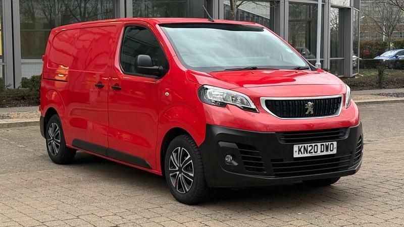 Used Peugeot Expert S 2020 Red Van