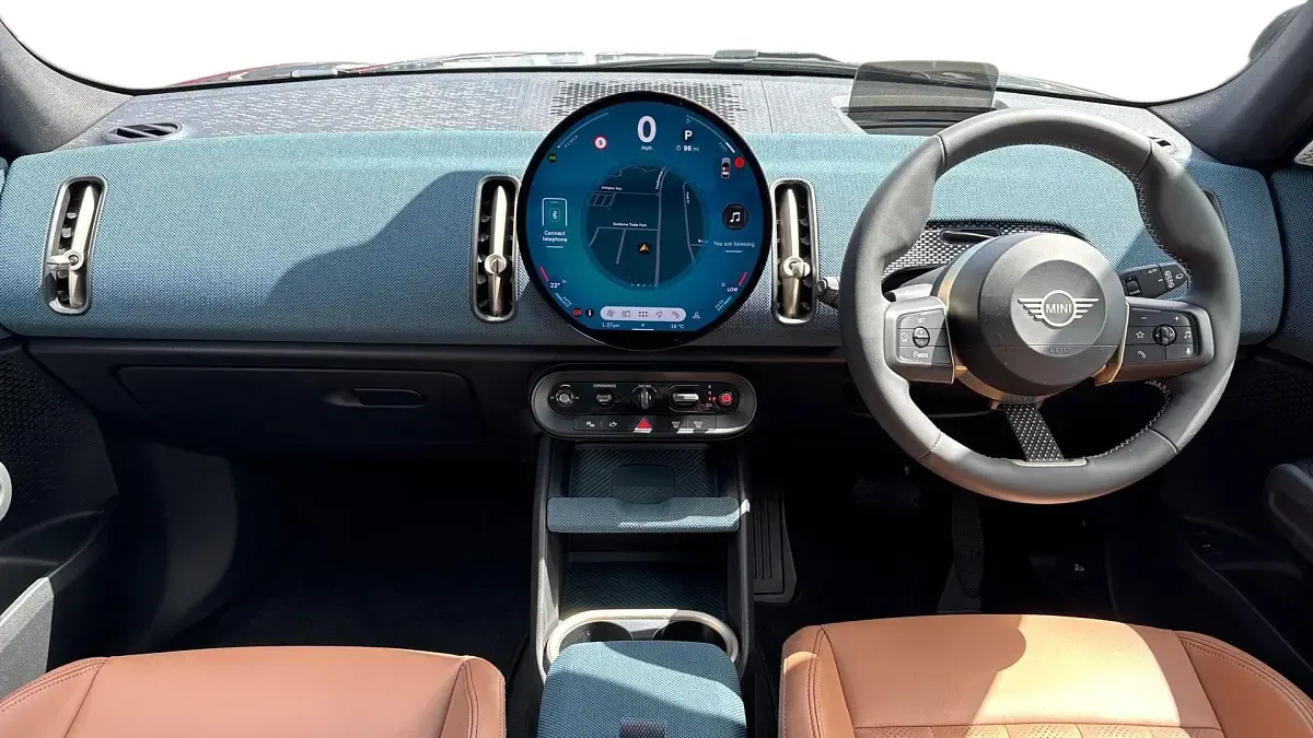 Used Mini Countryman Exclusive 170 HP (125 kW) 2024 Green SUV