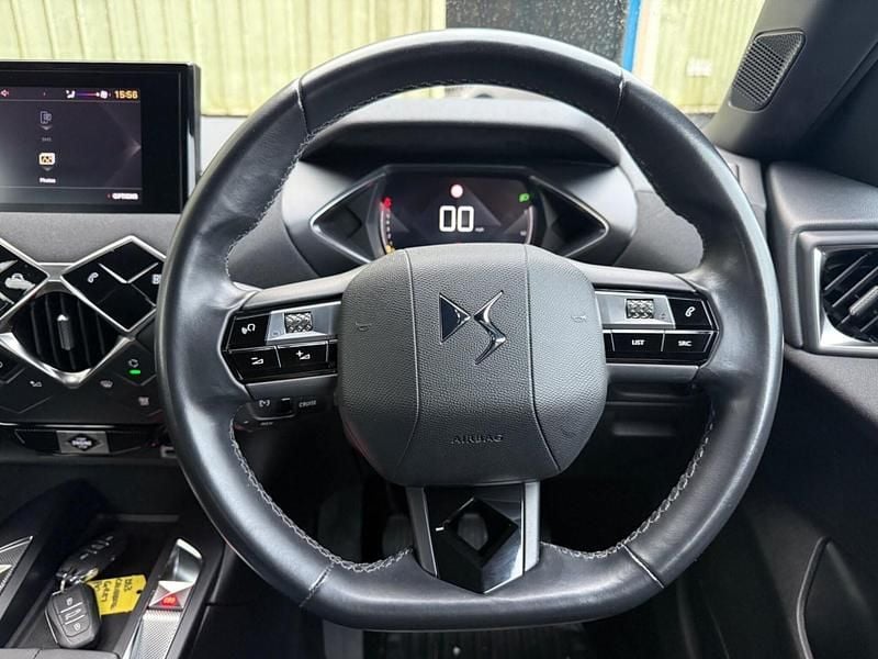 Used DS Automobiles DS3 Elegance 2020 Grey MPV