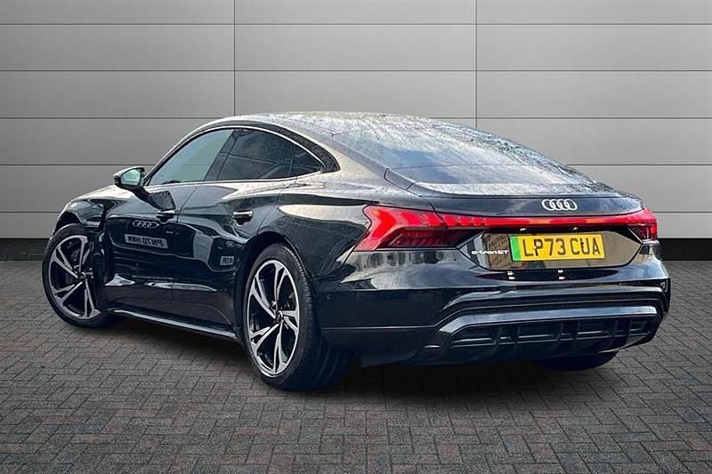 Used Audi e-tron GT quattro Design 389 kW (530 HP) 2023 Mythos black Sedan