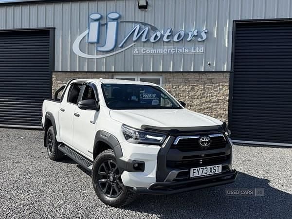 Used Toyota HiLux 204 HP (150 kW) 2023 White Pickup