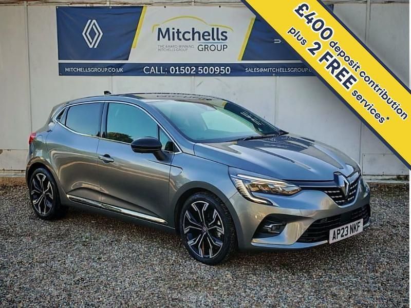 Used Renault Clio V Techno 145 HP (106 kW) 2023 Grey  Hatchback