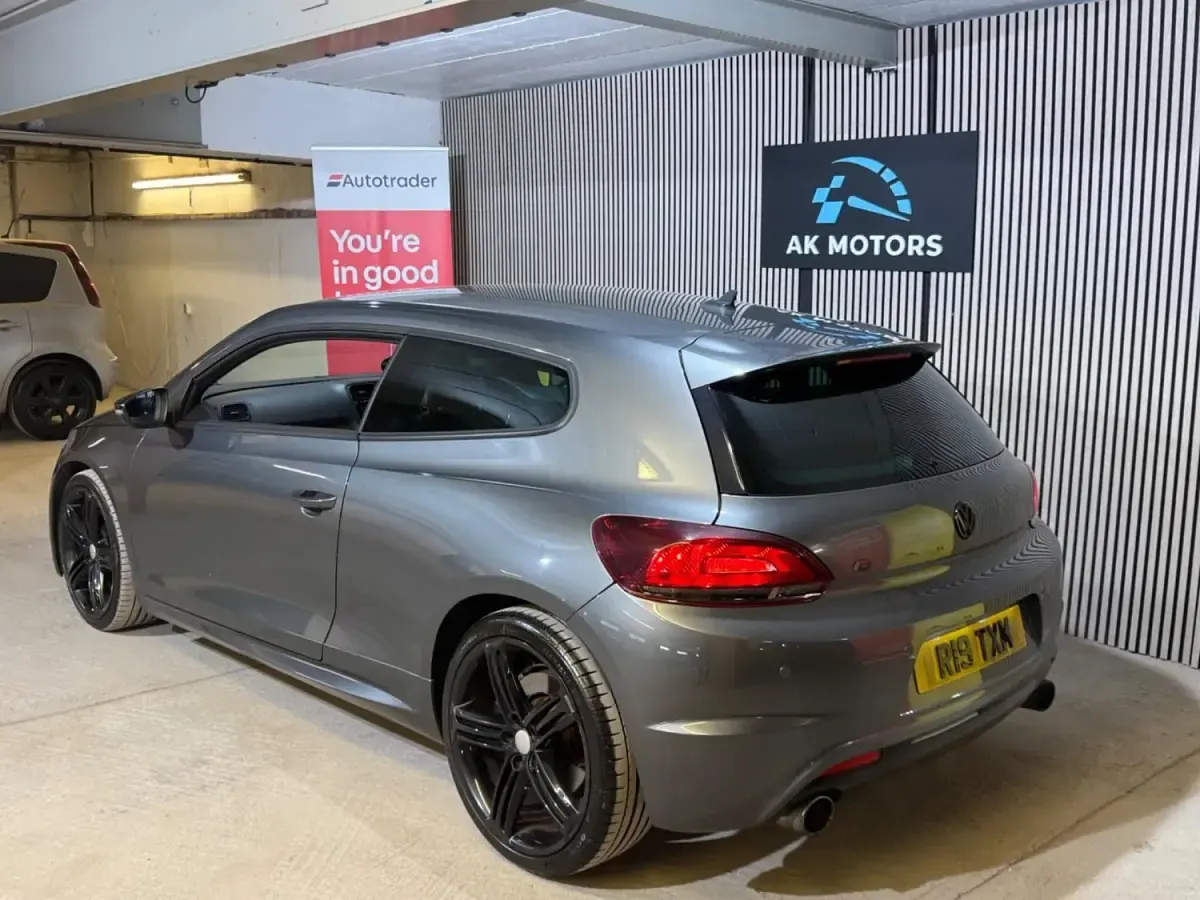 Usado VW Scirocco R 2013 Cinzento Coupé