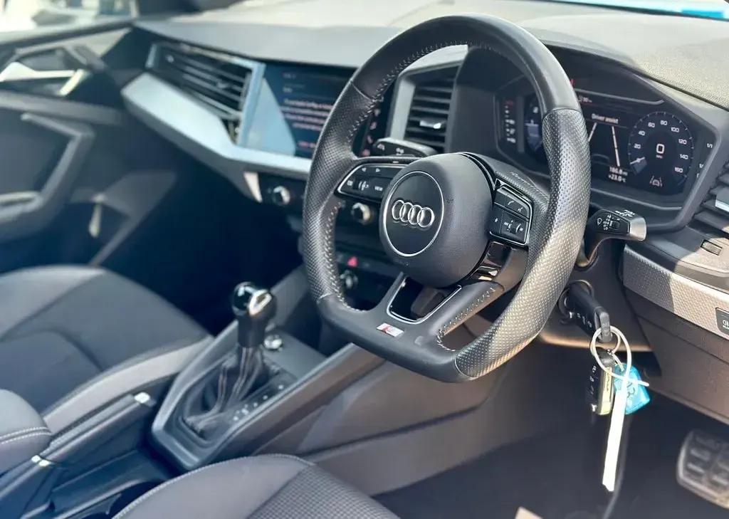 Used Audi A1 Competition 2019 Blue SUV