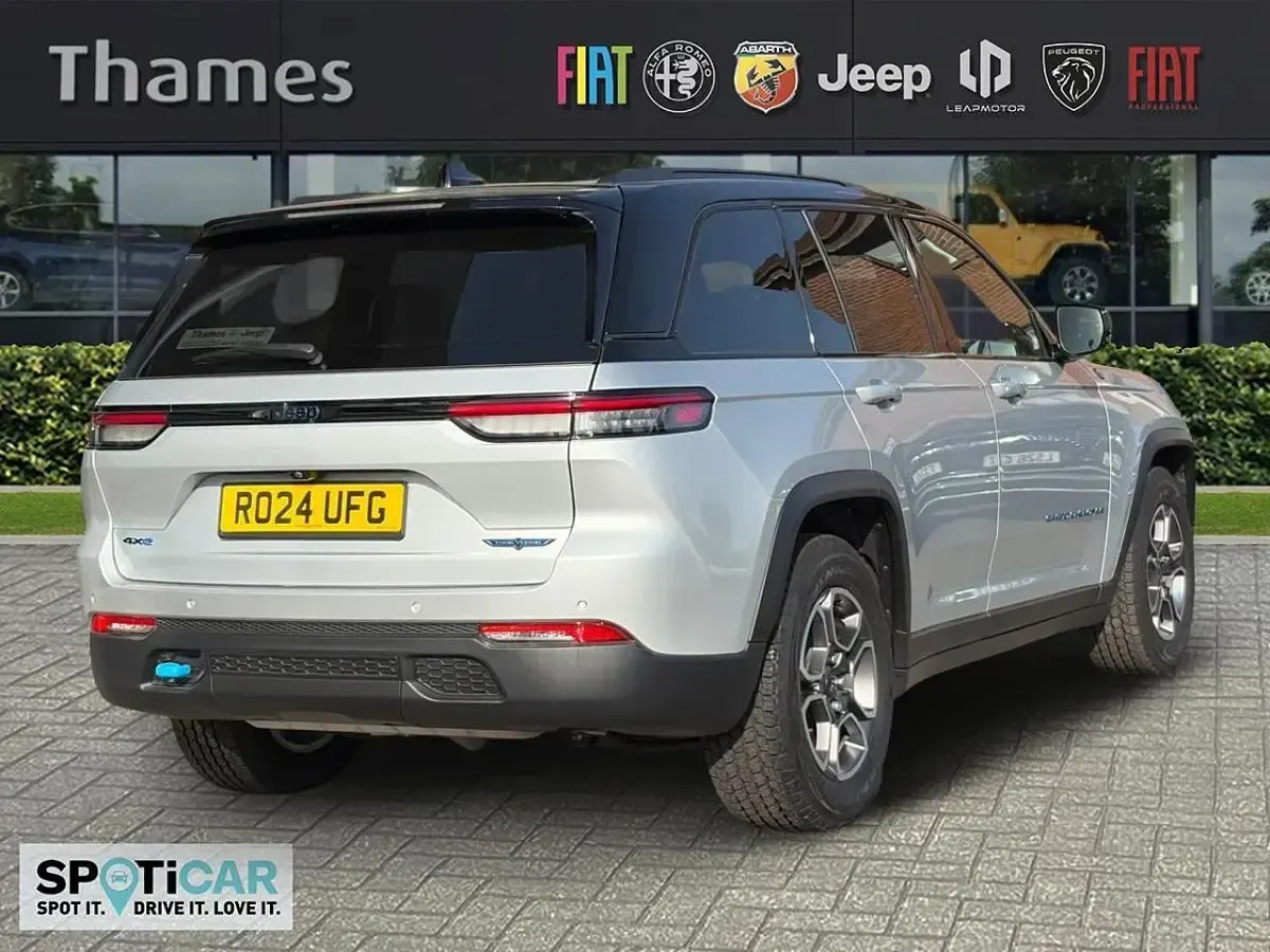 Used Jeep Grand Cherokee Trailhawk 376 HP (276 kW) 2024 SUV