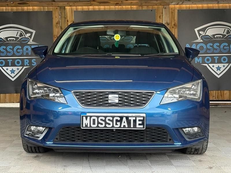 Used Seat Leon SE 110 HP (80 kW) 2015 Blue Hatchback