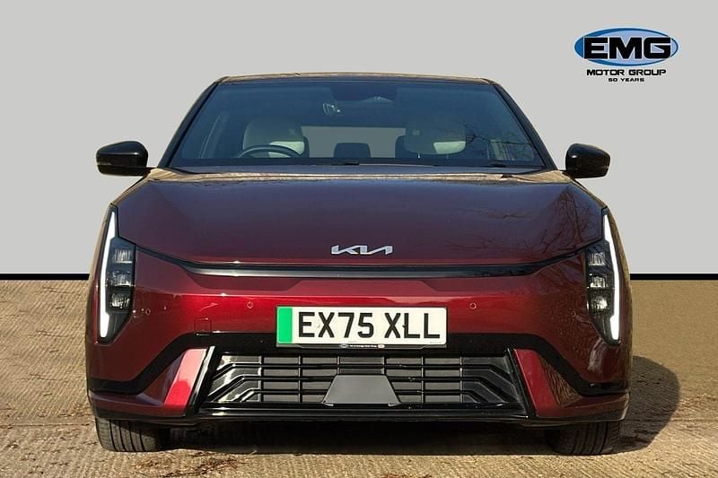 Used Kia EV4 GT-Line 150 kW (204 HP) 2025 Red Hatchback