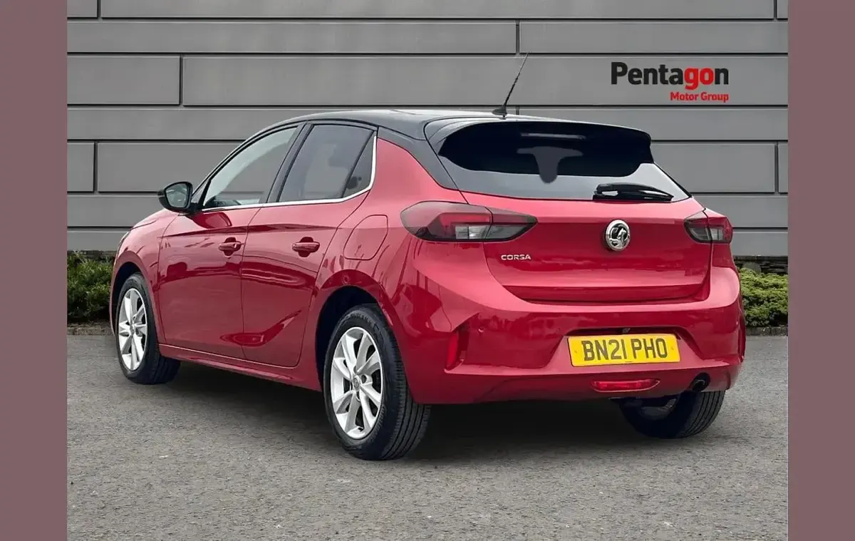 Used Vauxhall Corsa Elite 100 HP (73 kW) 2021 Red Hatchback