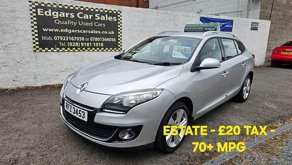 Silver Used 2013 Renault Mégane GrandTour Dynamique Estate | £3,999 (A bit pricey) - Image 1/4