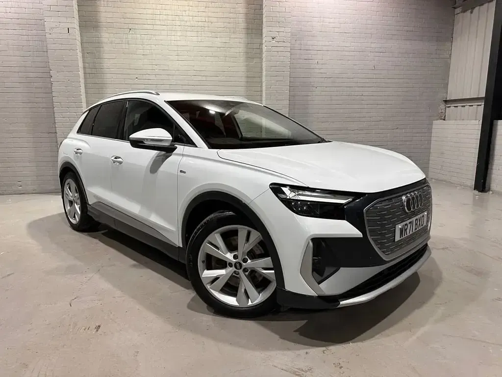Second-hand Audi Q4 e-tron S-Line 150 kW (204 CP) 2021 Alb SUV