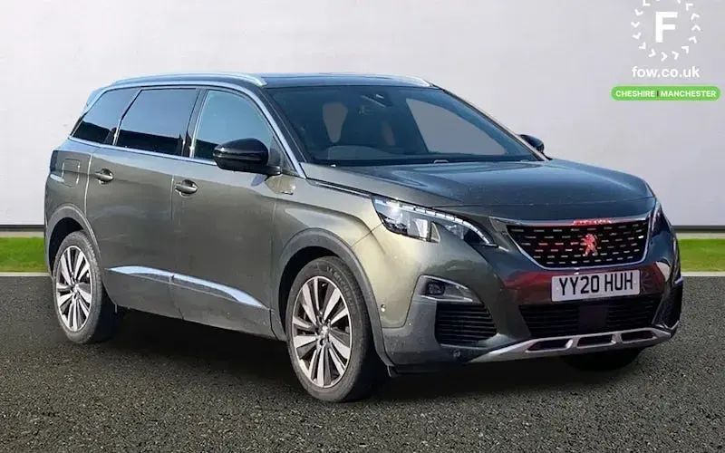 Usado Peugeot 5008 Premium 131 HP (96 kW) 2020 SUV