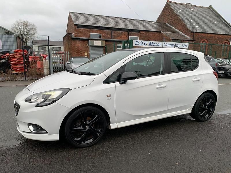 Used Vauxhall Corsa Edition 2015 White Hatchback