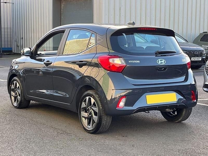 New Hyundai i10 Advanced 63 HP (46 kW) 2025 Grey Hatchback