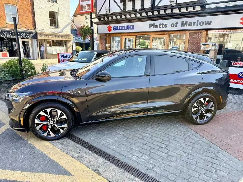 Used Ford Mustang Mach-E Extended Range 99 kW (135 HP) 2022 SUV
