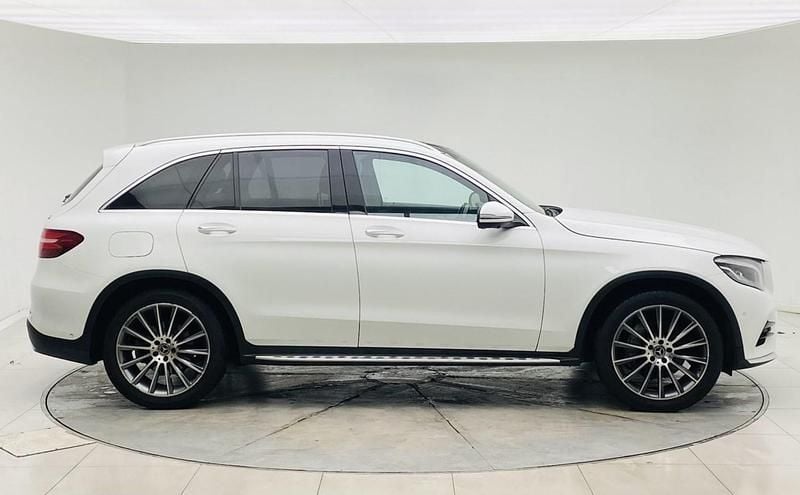 Used Mercedes GLC220 AMG line 2017 White SUV