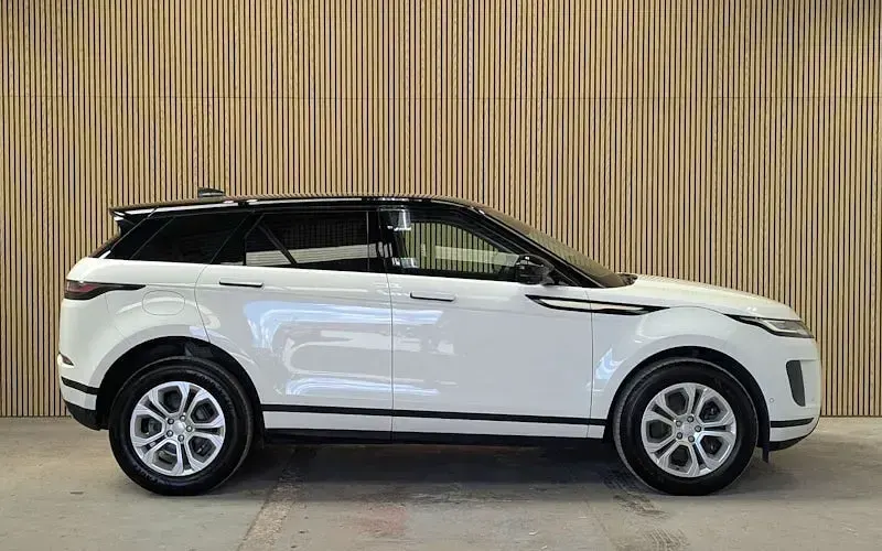 Used Land Rover Range Rover evoque S 166 HP (122 kW) 2021 White SUV