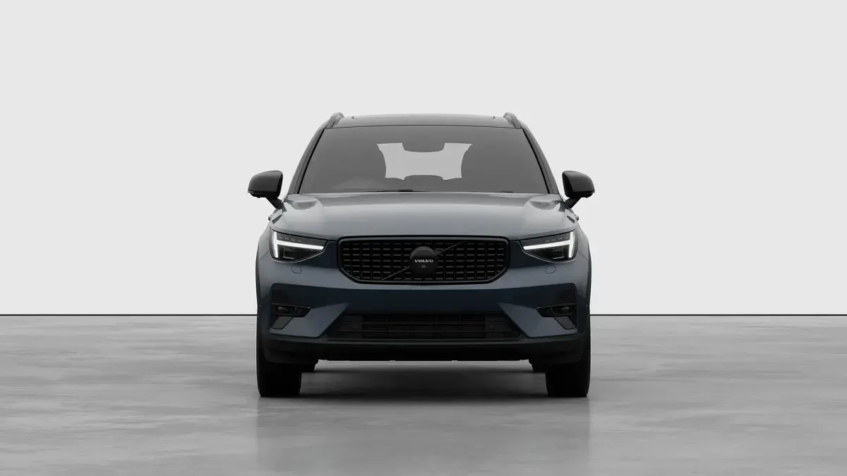 New Volvo XC40 Ultra 2026 Denim blue SUV