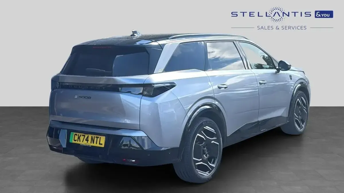 Used Peugeot 5008 GT 152 kW (207 HP) 2024 Grey SUV