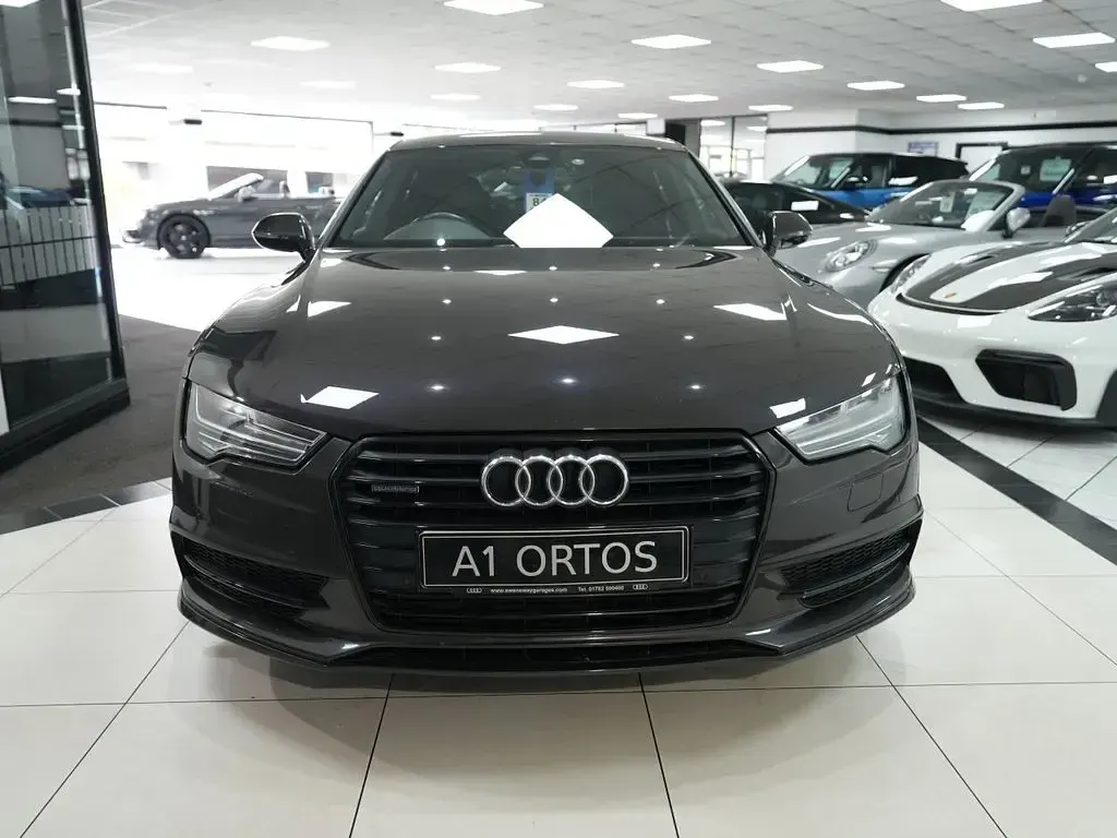 Used Audi A7 Black Edition 272 HP (200 kW) 2016 Grey Hatchback