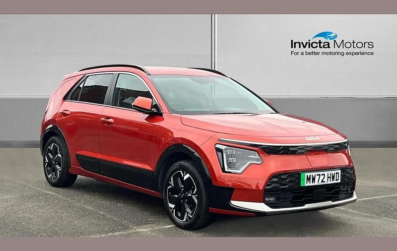 Orange flame Used 2022 Kia e-Niro SUV | £19,000 (Fair price) - Image 1/4