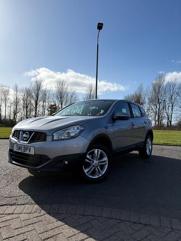Used Nissan Qashqai Acenta 110 HP (80 kW) 2011 Grey SUV