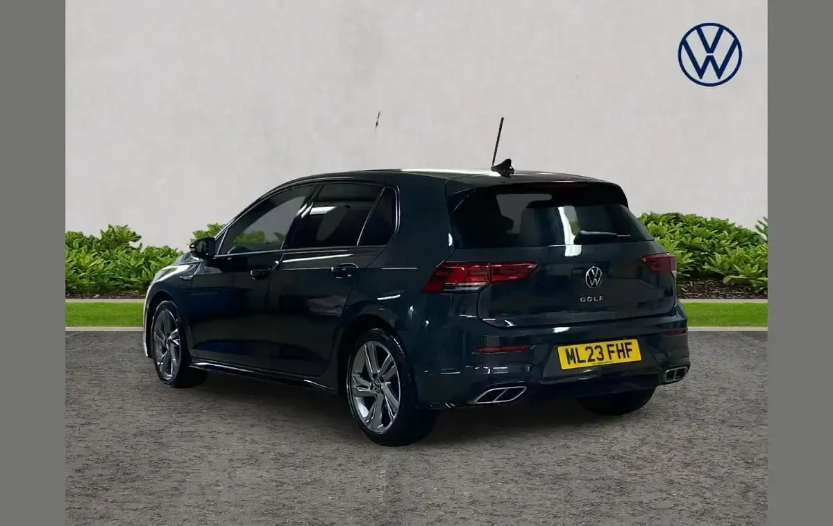Used VW Golf VIII R-line 130 HP (95 kW) 2023 Grey Hatchback