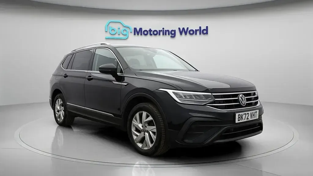 Usado VW Tiguan Allspace S 150 HP (110 kW) 2022 Preto SUV