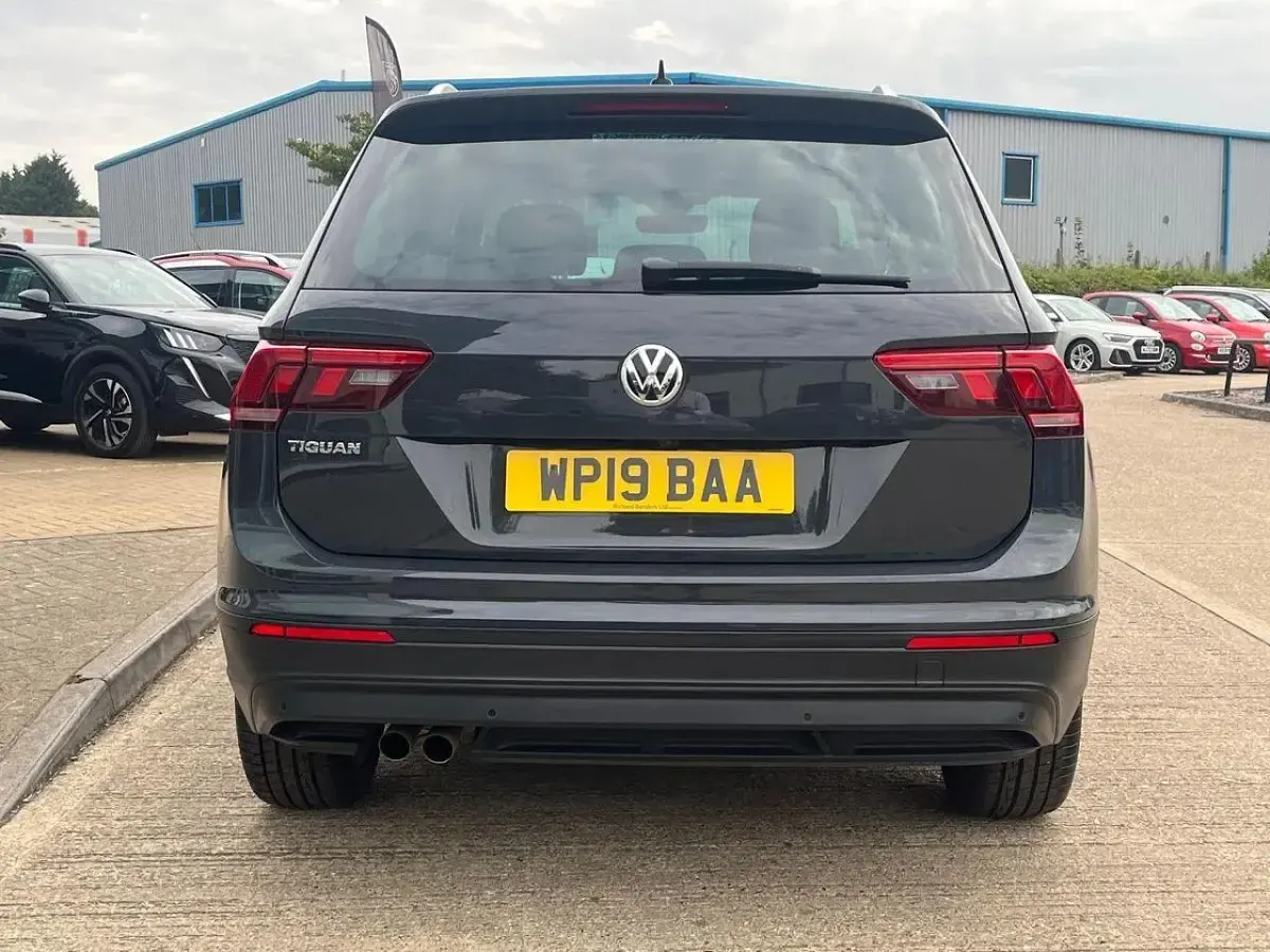 Used VW Tiguan Match 128 HP (94 kW) 2019 Grey SUV
