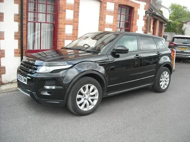 Used Land Rover Range Rover evoque Dynamic 190 HP (139 kW) 2014 Black SUV