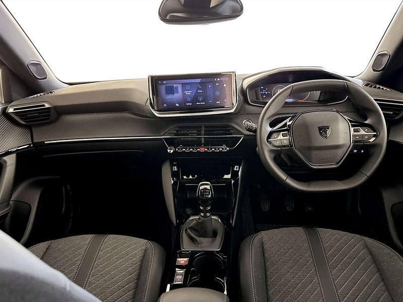 Used Peugeot 2008 Allure 130 HP (95 kW) 2023 Black SUV