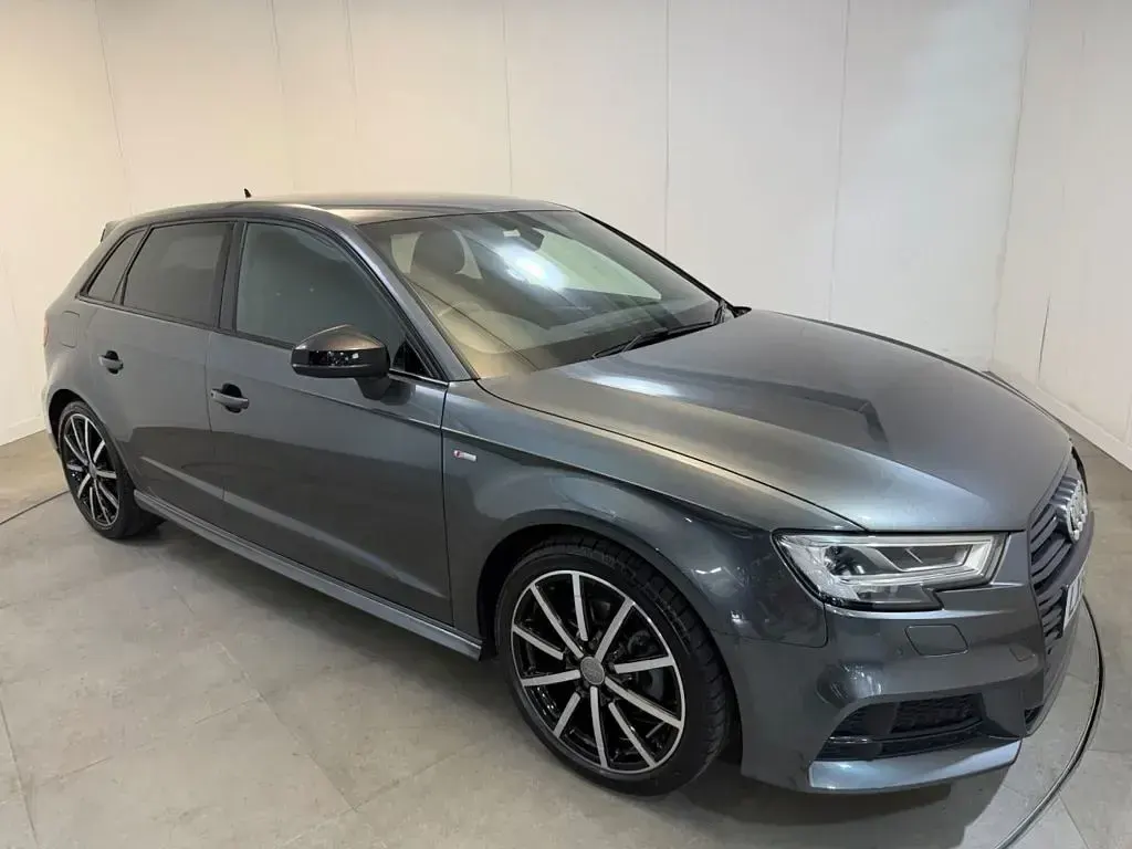 Used Audi A3 Sportback Black Edition 150 HP (110 kW) 2018 Grey Hatchback