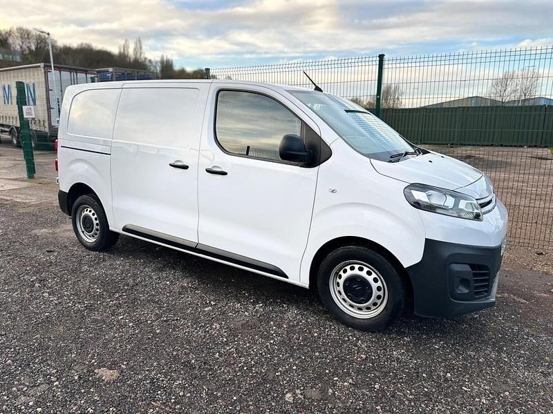 Used Citroën Dispatch 2023 White MPV
