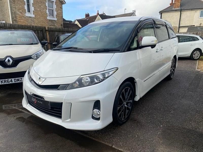 Used Toyota Estima 2014 White MPV