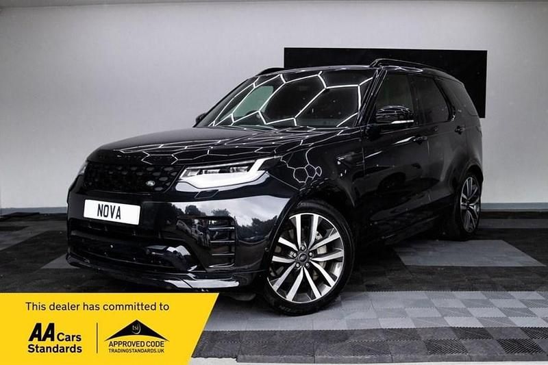 Black Used 2022 Land Rover Discovery 5 SE Dynamic SUV | £38,750 (Good price) - Image 1/1