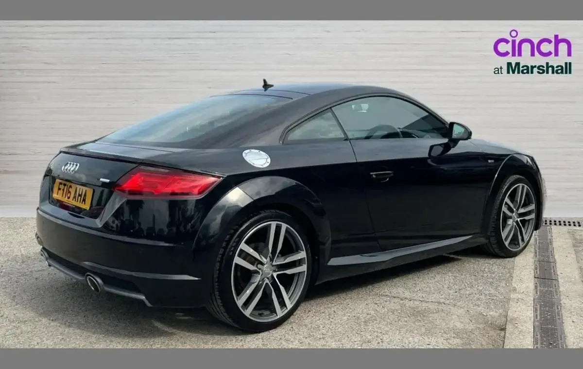 Begagnad Audi TT S-Line 184 HK (135 kW) 2016 Svart Sportkupé